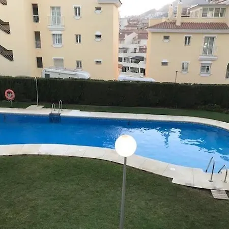 アパート Piso Torrequebrada *