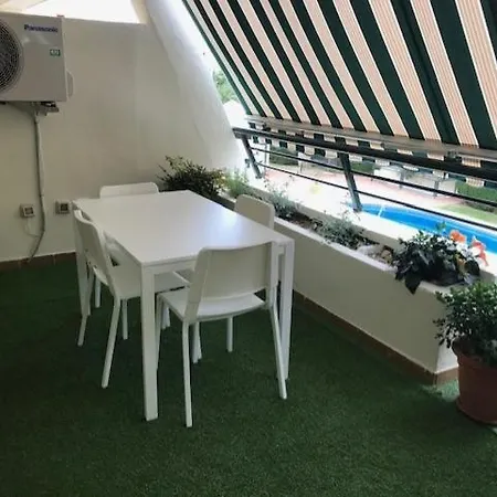 Piso Torrequebrada * ベナルマデナ